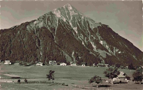 Aeschi haeusergruppe mit - aeschi,